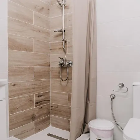 Sea Sailing Kontokali